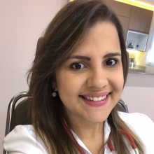 Mariana Bomfim Teixeira, Alergista pediátrico Goiânia