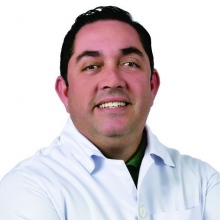 Roger Castanharo, Cirurgião buco-maxilo-facial Feira de Santana
