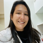 Dra. Juliana Ferrari