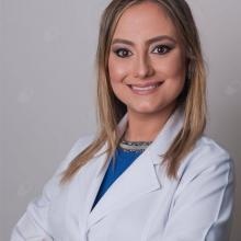 Carolina de Andrade Paes Fernandes, Oftalmologista Betim