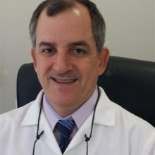 Carlos Barbosa, Cirurgião da mão Salvador