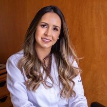 Marina Rangel Moreira Barros Alves, Mastologista Belo Horizonte