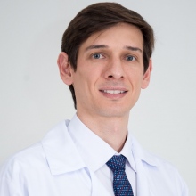 Leonardo Pancini, Cirurgião da mão Vitória