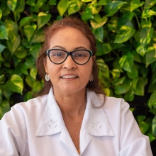 Viviane Barão, Médico clínico geral Salvador