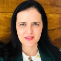 Flavia Silva Reis