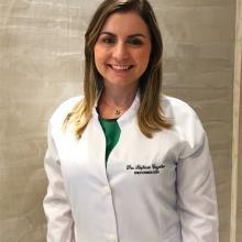 Stéphanie Cozzolino, Médico clínico geral Rio de Janeiro