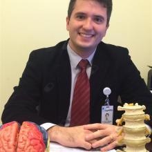 Denildo Veríssimo, Neurocirurgião Curitiba