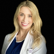 Larissa Starling de Albuquerque Fernandes, Dermatologista Rio de Janeiro