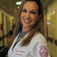 Jeania Christielis Damasceno de Souza, Neurologista Goiânia