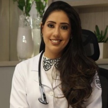 Aline Carneiro, Cardiologista Goiânia