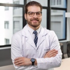 Dr. Adriano Couto