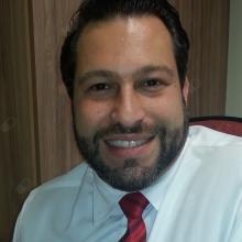 Dr. Luciano Brassolotto Bello, Cirurgião buco-maxilo-facial São Paulo