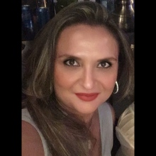 Patricia Ribas Tarasconi, Ginecologista Curitiba
