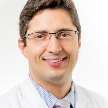 Anderson Castelo Branco, Cirurgião cranio-maxilo-facial Salvador