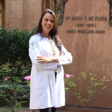 Adriana Peregrino de Souza, Fisioterapeuta São Paulo