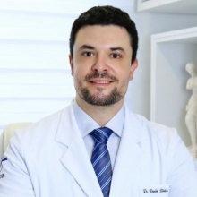 Daniel Ribeiro Lopes, Cirurgião plástico Sapucaia Do Sul
