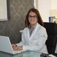 Izabel C. Arroyo Marchi, Neurologista São Paulo
