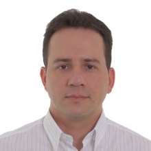Dennis Holanda, Gastroenterologista Brasília