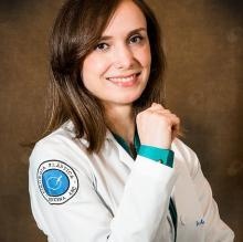 Marcela Benetti Scarpa, Cirurgião cranio-maxilo-facial São Paulo