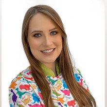 Daphynne Manosso Samways Gerhardt, Dentista Curitiba