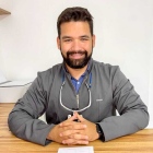 Dr. Marcos Calixto