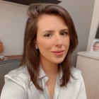 Dra. Carolina Vaz