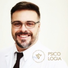 Dr. Vinícius Ferreira Borges