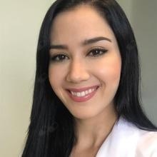 Ayana Karla De Oliveira Ferreira, Dermatologista Recife