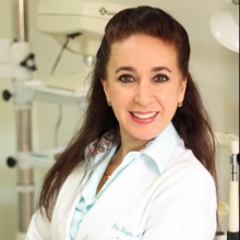 Karyme Molina Arrata Ramos, Oftalmologista Curitiba