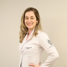 Flávia Esper Dahy, Neurologista São Paulo
