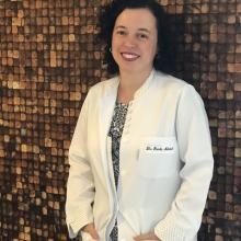 Renata Mitchell, Dermatologista Recife