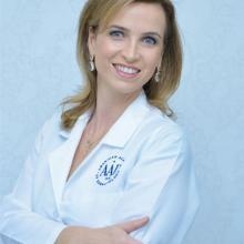 Daniela Bellucci, Dermatologista Campinas