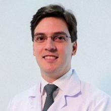 Marcelo Corrêa de Araújo Larrazábal, Ortopedista - Traumatologista Jaboatão Dos Guararapes
