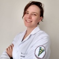 Lara Kandauroff, Fisioterapeuta Curitiba