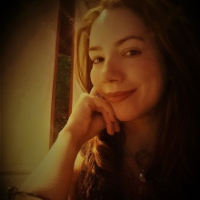 Larissa Lunardi, Psicanalista Goiânia