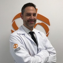 William Augusto Casteleins, Oncologista Curitiba
