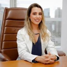 Aedra Kapitzky Dias, Gastroenterologista Vitória