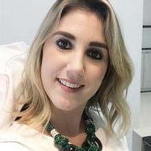 Mariana Cavazzoni Lima de Carvalho, Especialista em Medicina Física e Reabilitação São Paulo