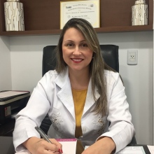 Adriana Ganam Alves Campos, Endocrinologista Goiânia