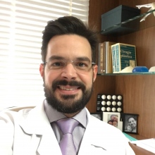 João Augusto Martins Guimarães, Cirurgião plástico São José do Rio Preto