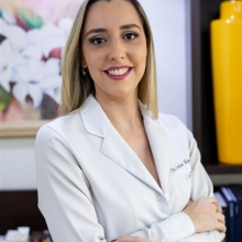 Carolina Mayana De Ávila Batista, Dermatologista Brasília