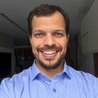 Dr. Marcelo Quintao