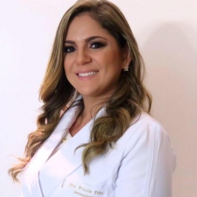 Priscila Fróes Ribeiro, Dermatologista Salvador
