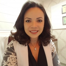 Amanda Pohlmann Bonfim, Ginecologista Maringá