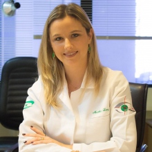 Martha Pereira Lima Lang, Oftalmologista Porto Alegre