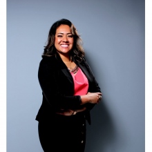 Renata Wanderley Nogueira, Ginecologista Irati