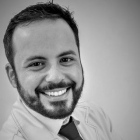 Dr. Rowan Vilar
