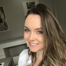 Ticiana Stumpf, Dermatologista Porto Alegre