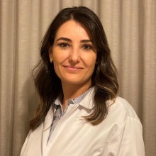 Patrícia Zacharias, Coloproctologista Curitiba