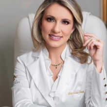 Vanessa Catalá Casteli Assumpção, Dermatologista Cuiabá